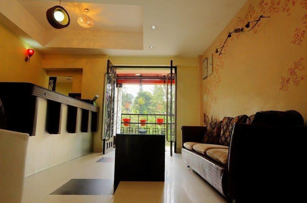 Hotel Majestic Shillong Kültér fotó