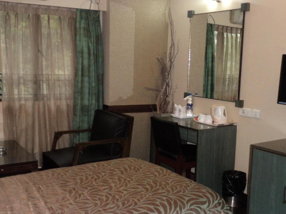 Hotel Majestic Shillong Kültér fotó