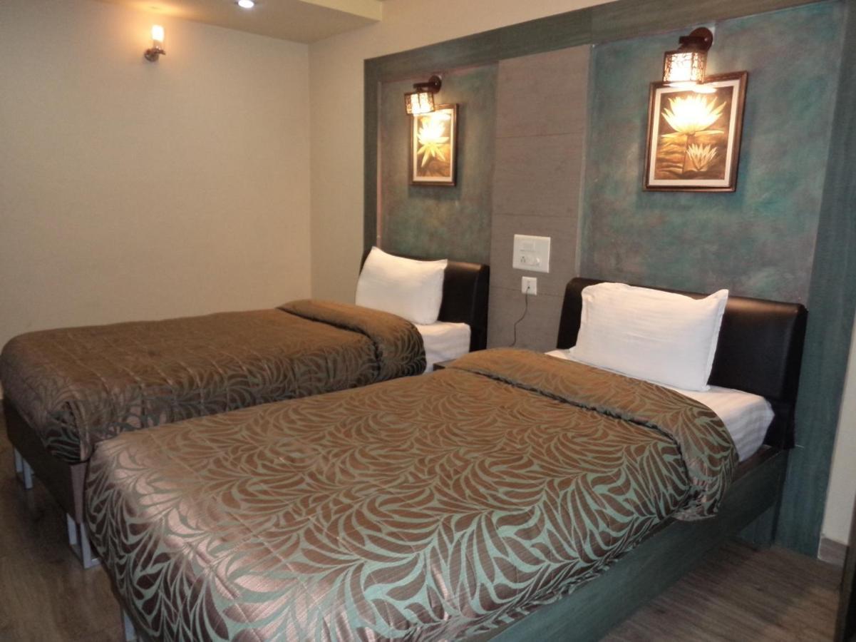 Hotel Majestic Shillong Kültér fotó