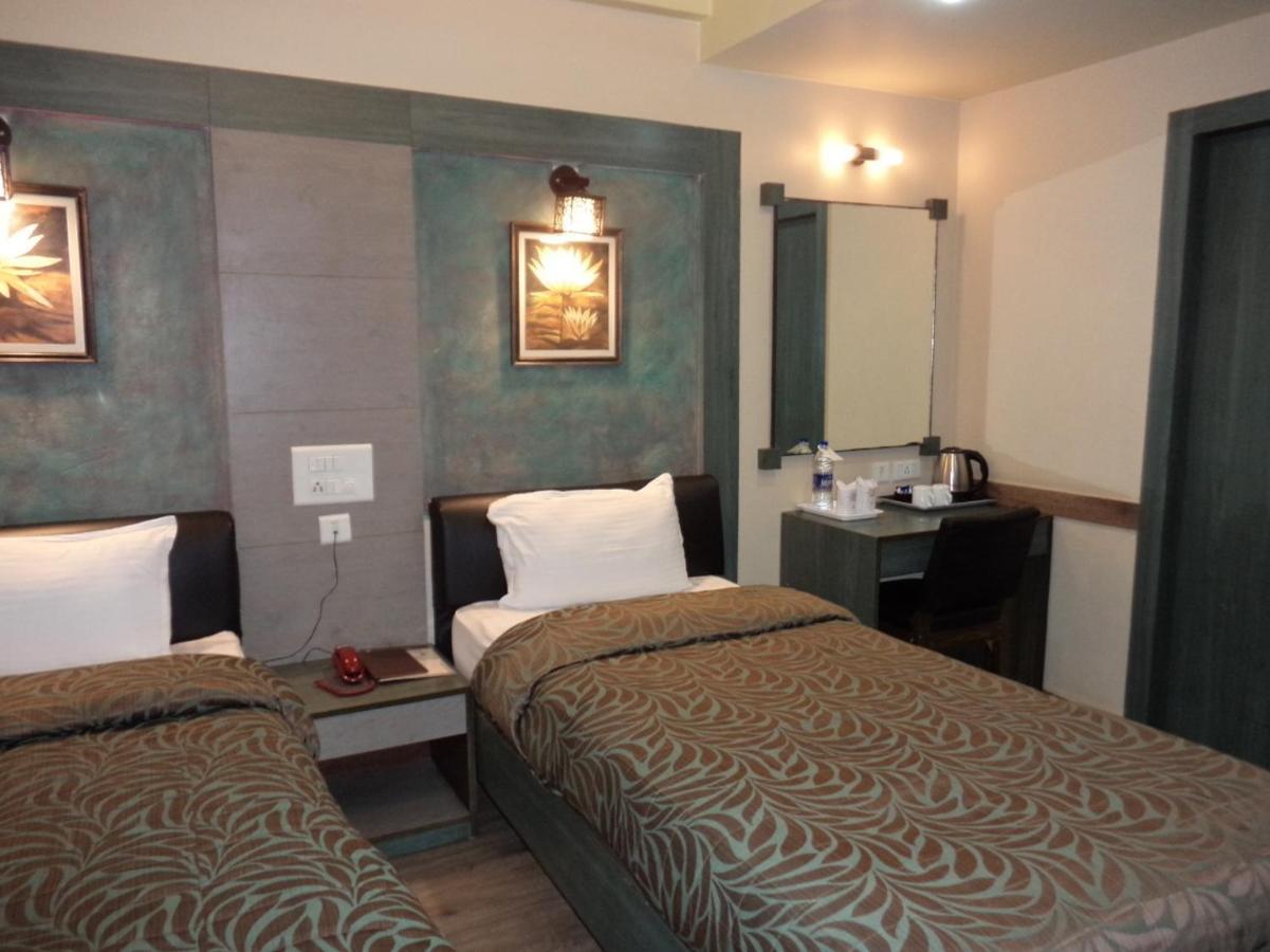 Hotel Majestic Shillong Kültér fotó